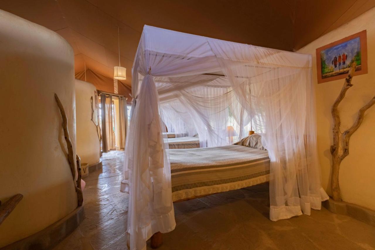 Kibo Safari Camp Amboseli Exterior foto