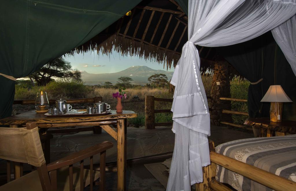 Kibo Safari Camp Amboseli Exterior foto