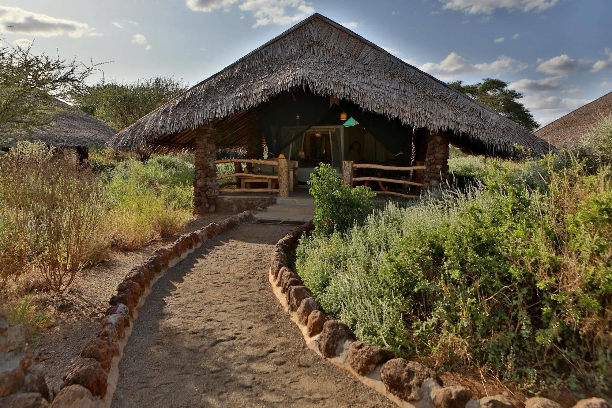 Kibo Safari Camp Amboseli Exterior foto