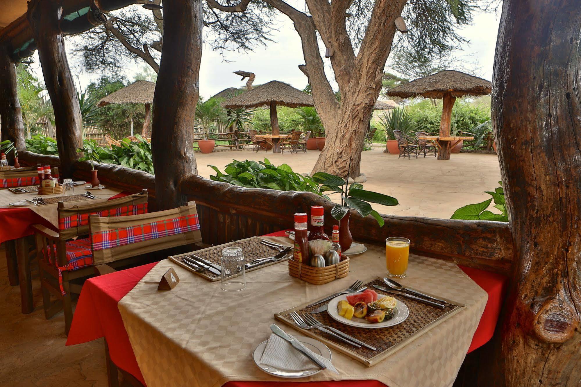 Kibo Safari Camp Amboseli Exterior foto