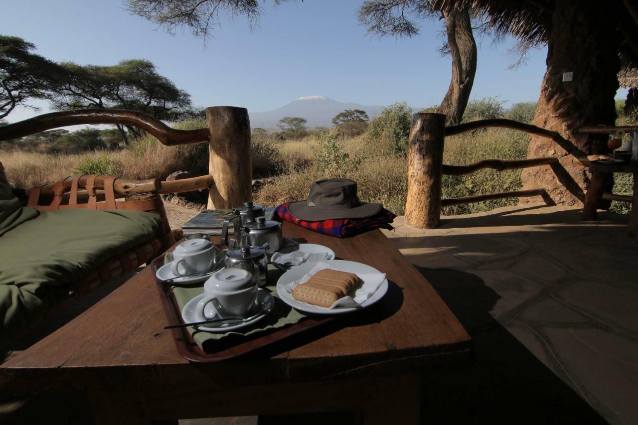 Kibo Safari Camp Amboseli Exterior foto