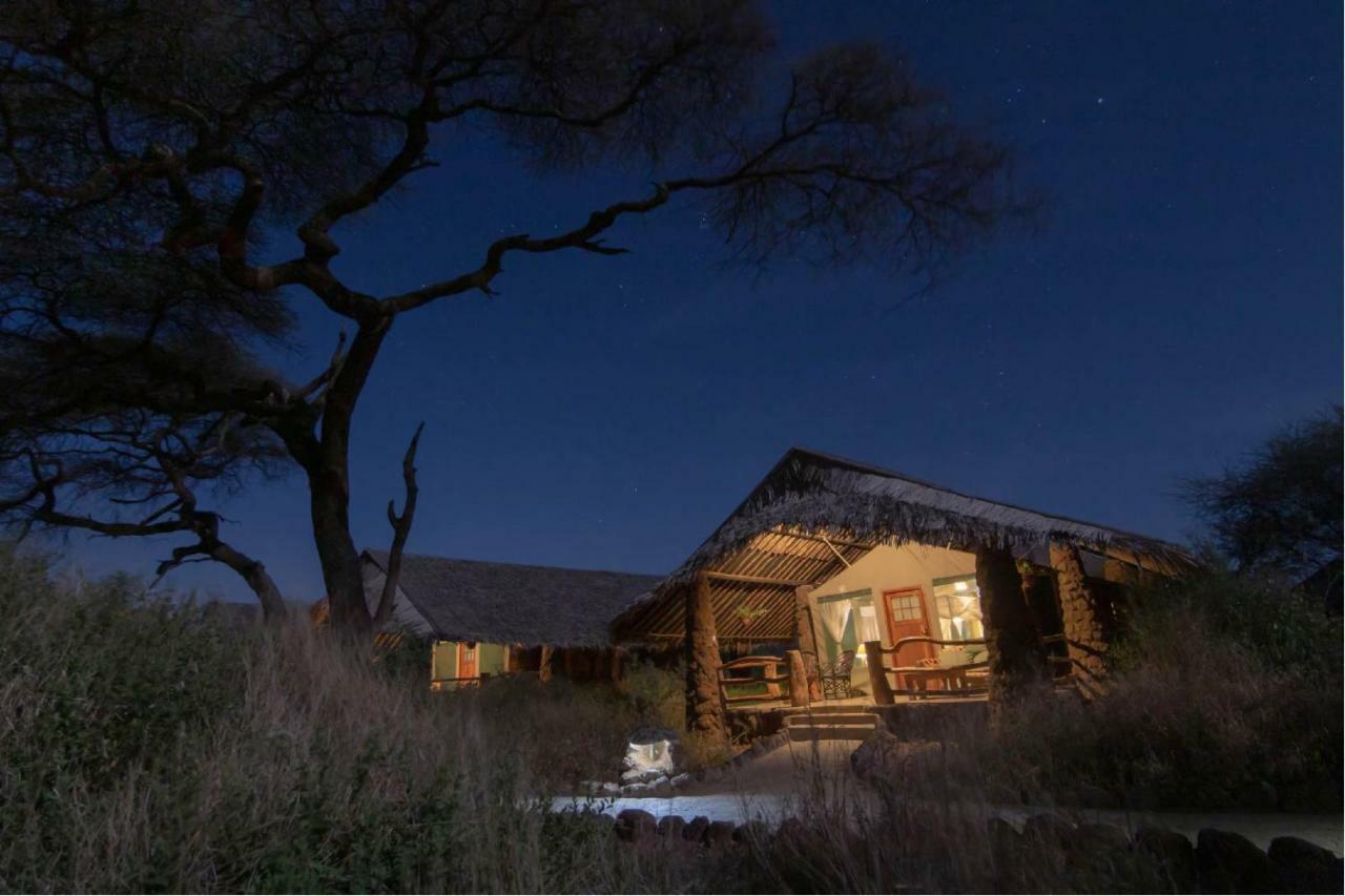 Kibo Safari Camp Amboseli Exterior foto
